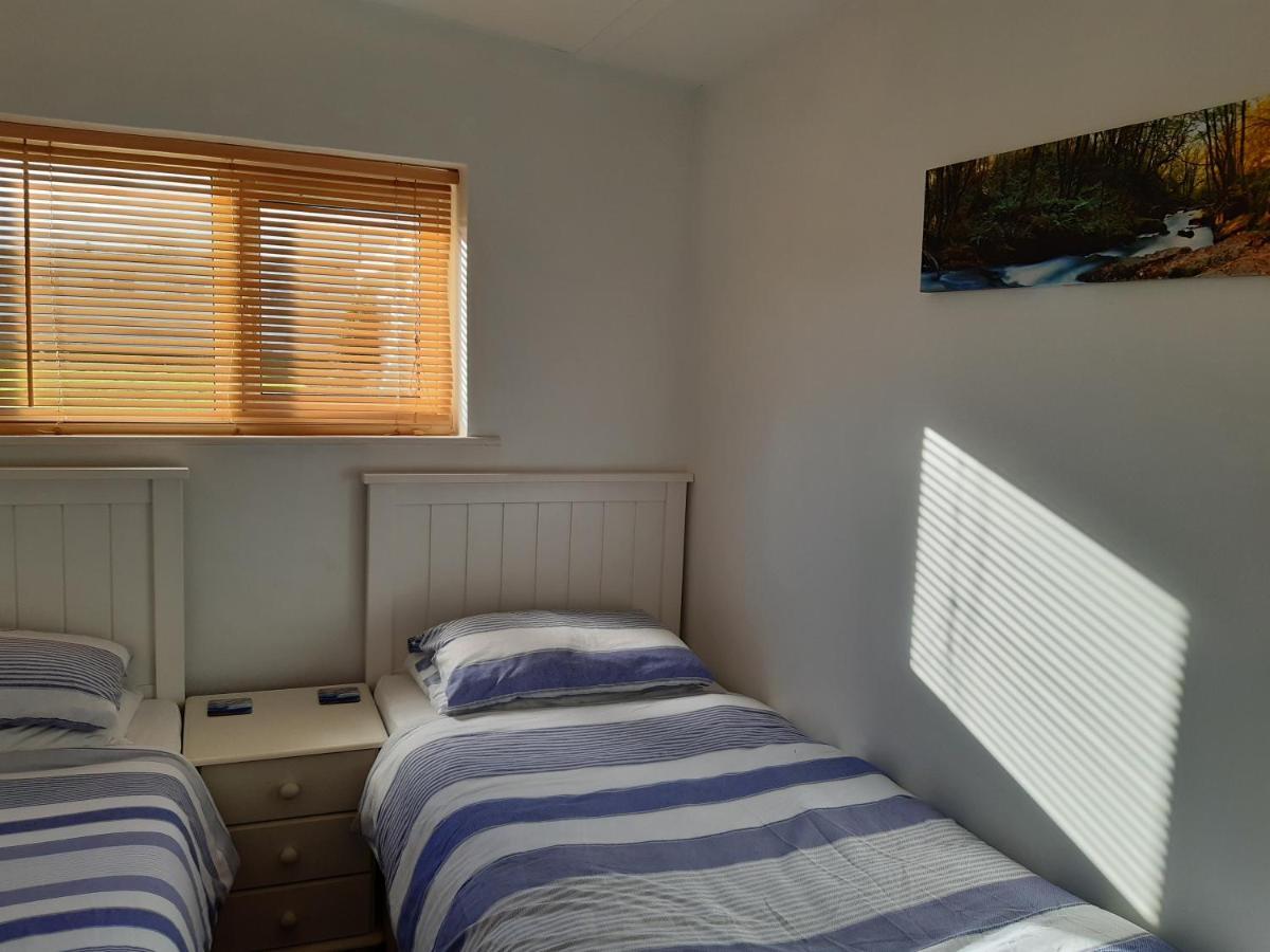 Chalet 18 Widemouth Bay Holiday Village Bude Bagian luar foto