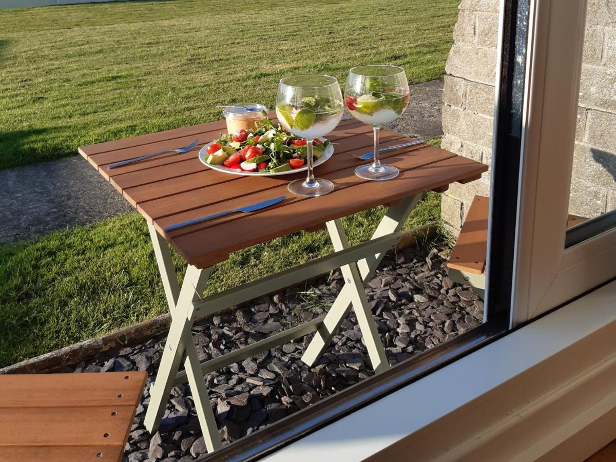 Chalet 18 Widemouth Bay Holiday Village Bude Bagian luar foto